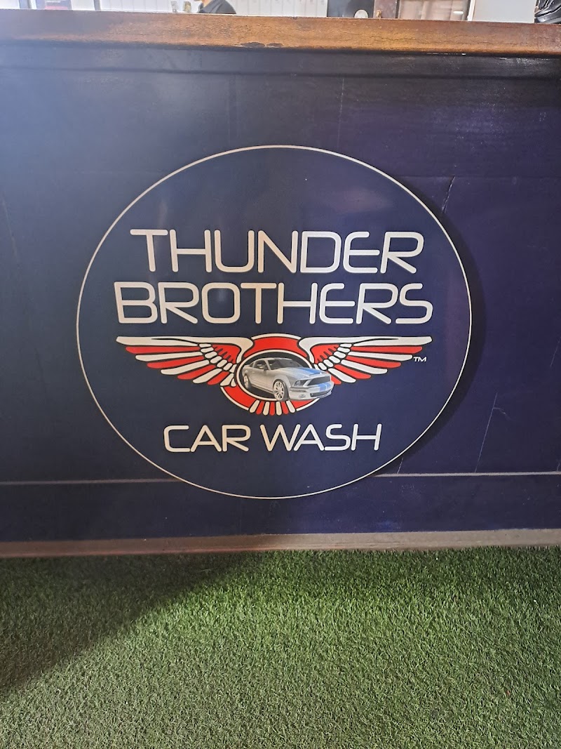 Thunder Brothers Car Wash and Battery Centre - Laborie - Photo 2
